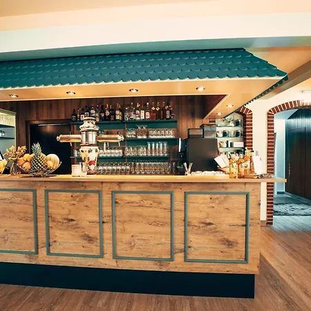 & Restaurant Hubertus * Sehnde