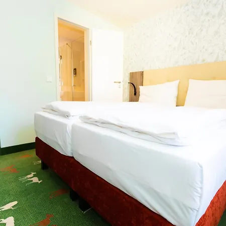 & Restaurant Hubertus *