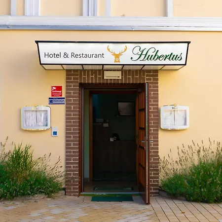 & Restaurant Hubertus *