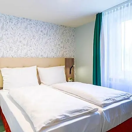 Hubertus Ilten Hotel Sehnde